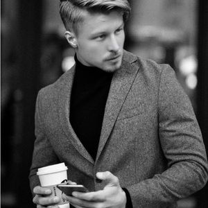 Meet your Posher, Daniel